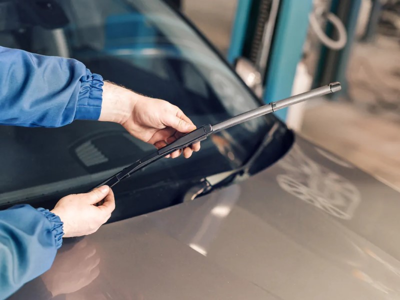 mijenjati brisače za auto svakih šest mjeseci